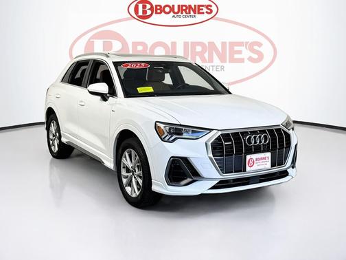 Arkona White 2025 Audi Q3 Premium 45 TFSI S line quattro Tiptronic