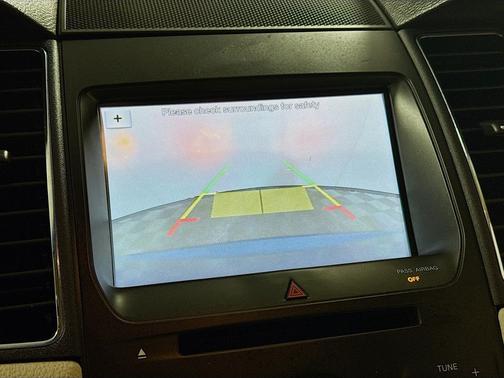 2016 Ford Taurus SEL