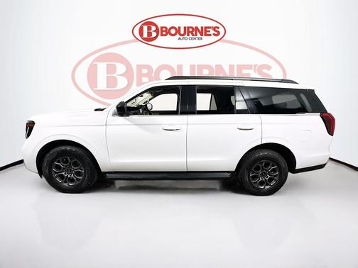 Oxford White 2025 Ford Expedition Active