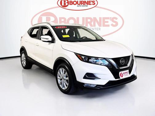 2022 Nissan Rogue Sport SV