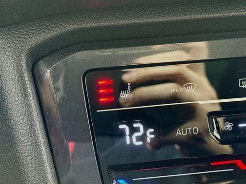 2022 Volkswagen Tiguan 2.0T SEL R-Line 4MOTION