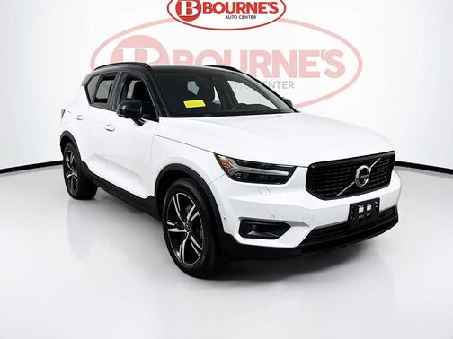 2019 Volvo XC40 T5 R-Design