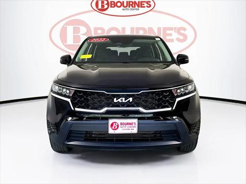 2022 Kia Sorento LX
