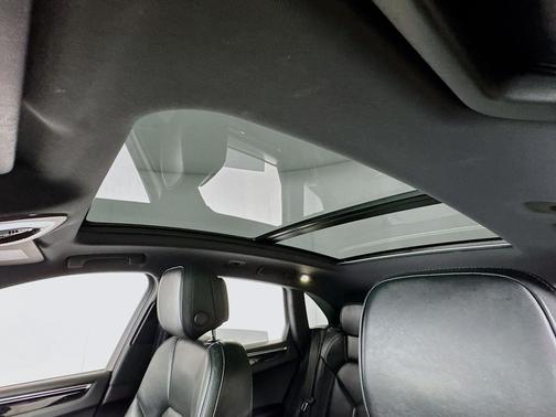 2023 Porsche Macan Macan T