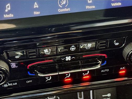 2022 Jeep Grand Cherokee Trailhawk