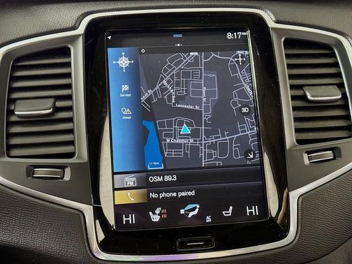 2022 Volvo XC90 T5 Momentum