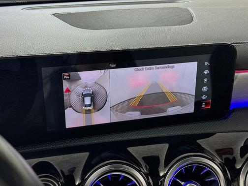 Digital White Metallic 2021 Mercedes-Benz CLA 250 4MATIC