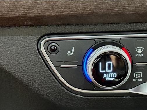 2022 Audi Q5 45 S line Premium