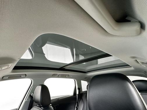 2019 Audi Q7 w/Navigation,Leather,Pano Sunroof