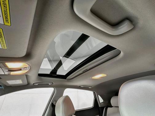 Abyss Black Pearl 2023 Hyundai KONA SEL