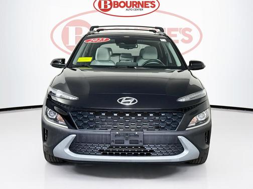Abyss Black Pearl 2023 Hyundai KONA SEL