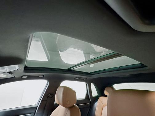 2023 Audi Q3 Premium 45 TFSI S line quattro Tiptronic