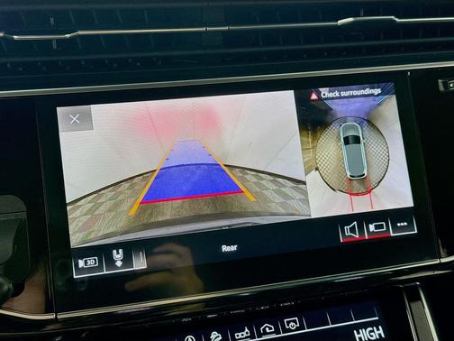 2020 Audi Q7 55 Premium Plus