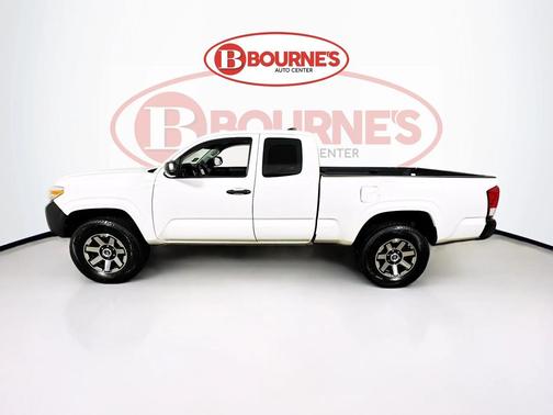 2017 Toyota Tacoma SR