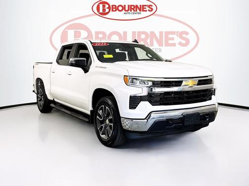 Summit White 2022 Chevrolet Silverado 1500 LT
