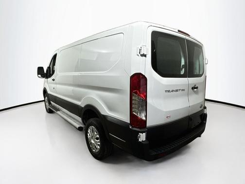 Oxford White 2025 Ford Transit-250 Base