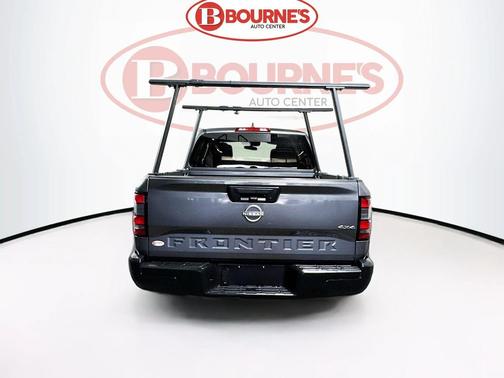 2024 Nissan Frontier S