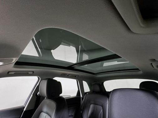 2023 Audi Q5 40 Premium Plus