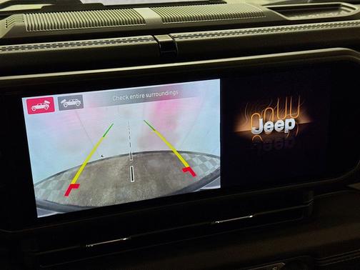 Silver Zynith Clearcoat 2024 Jeep Wrangler 4xe High Altitude