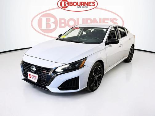 2023 Nissan Altima SR Intelligent AWD