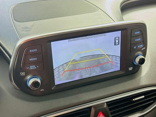 2020 Hyundai SANTA FE SEL 2.4