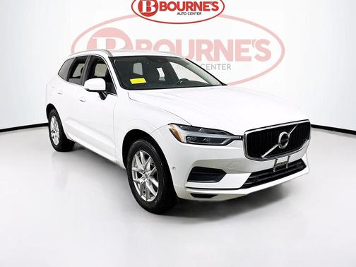 2018 Volvo XC60 T5 Momentum