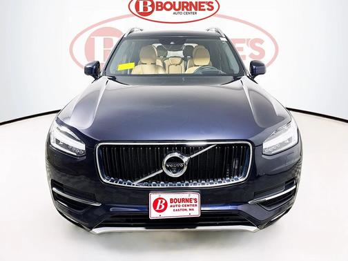 2019 Volvo XC90 T6 Momentum