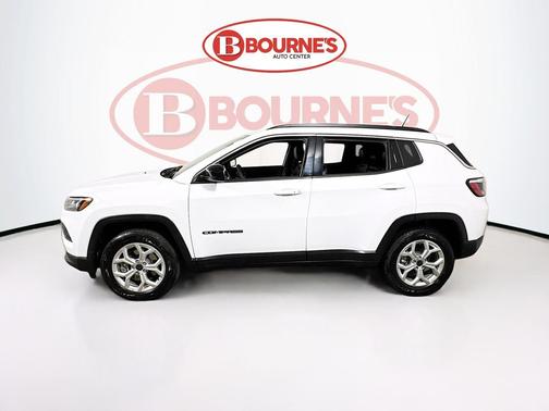 Bright White 2025 Jeep Compass Latitude