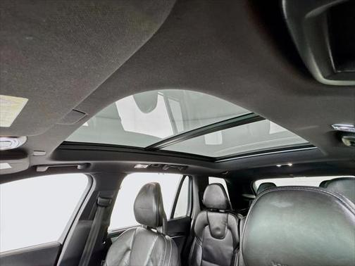 2017 Volvo XC90 T6 Inscription