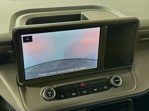 Oxford White 2022 Ford Maverick XL