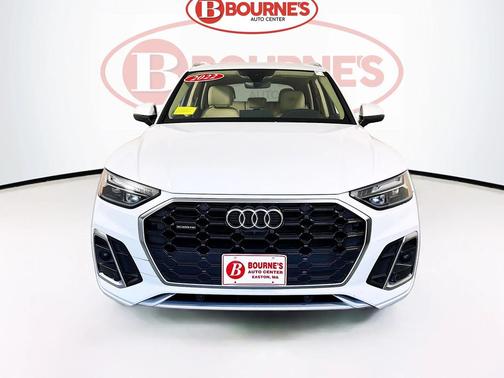 2022 Audi Q5 45 S line Premium Plus