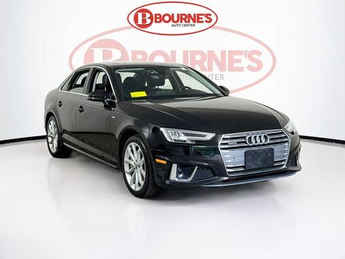 Brilliant Black 2019 Audi A4 quattro w/Navigation,Leather,Sunroof