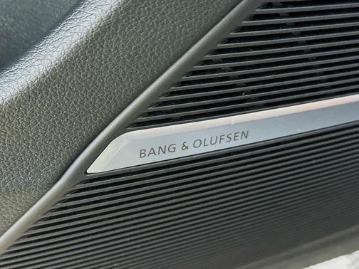 2021 Audi Q7 55 Premium Plus