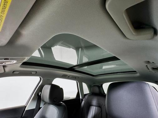 Mythos Black Metallic 2023 Audi Q5 40 Premium