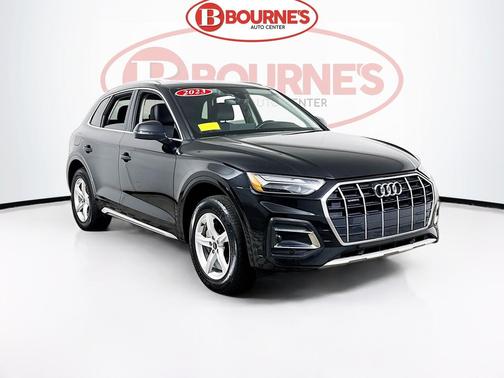Mythos Black Metallic 2023 Audi Q5 40 Premium