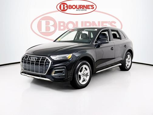 Mythos Black Metallic 2023 Audi Q5 40 Premium