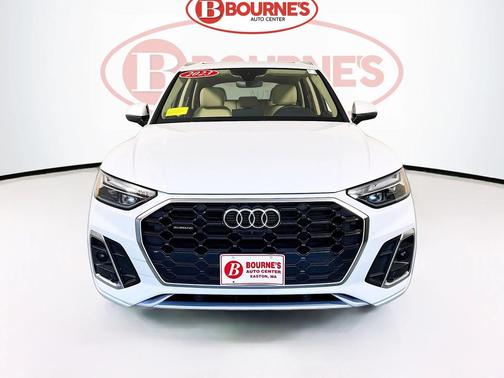 2023 Audi Q5 45 S line Premium Plus