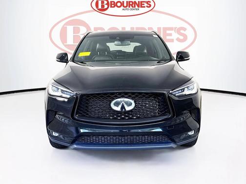 2022 INFINITI QX50 LUXE AWD