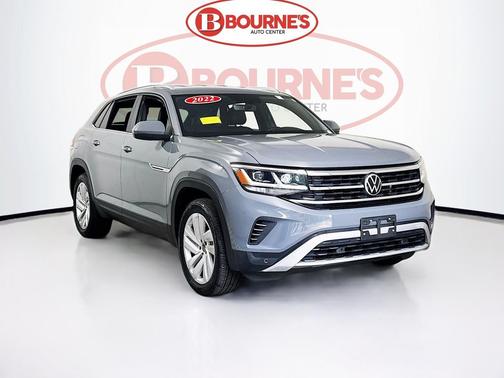 Platinum Gray Metallic 2022 Volkswagen Atlas Cross Sport 3.6L V6 SE w/Technology