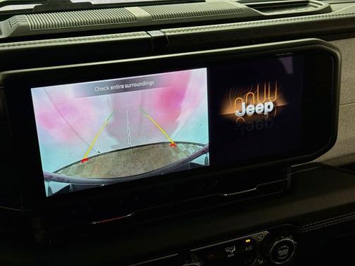 Bright White 2025 Jeep Wrangler 4xe Sahara