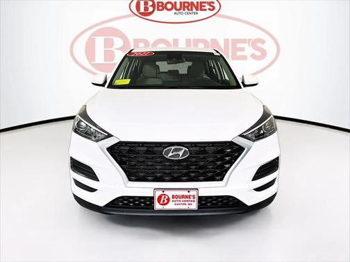 2021 Hyundai TUCSON SE
