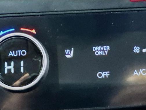 Aero Silver 2025 Hyundai SONATA Hybrid SE