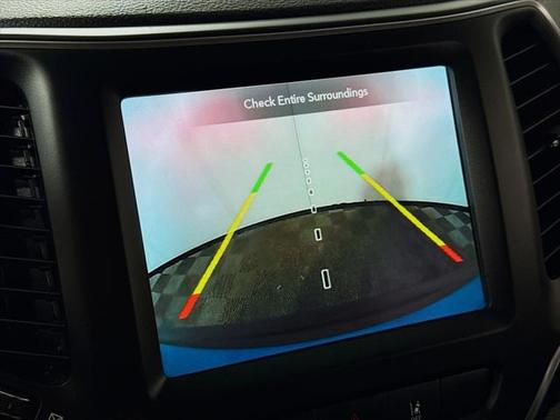2023 Jeep Cherokee Altitude