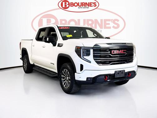 Summit White 2023 GMC Sierra 1500 AT4