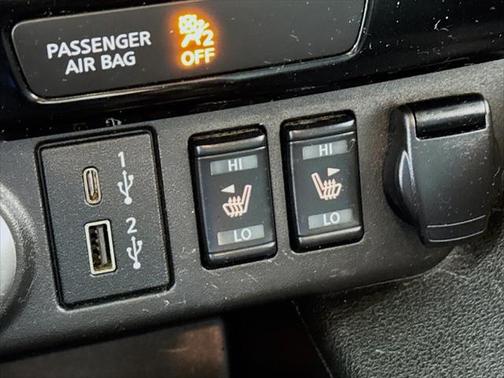 2021 Nissan Leaf SL PLUS 62 kWh