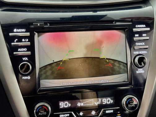 Pearl White Tricoat 2022 Nissan Murano SV Intelligent AWD