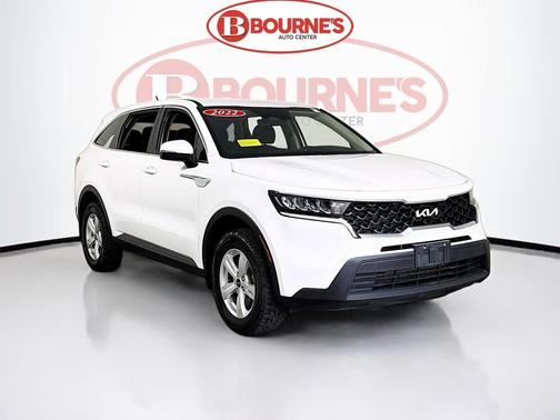 Glacial White Pearl 2022 Kia Sorento LX
