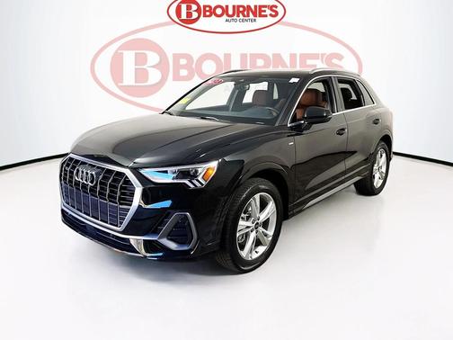 2023 Audi Q3 Premium 45 TFSI S line quattro Tiptronic