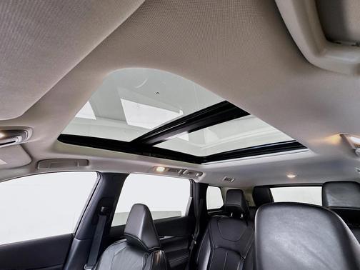 2023 INFINITI QX60 Pure