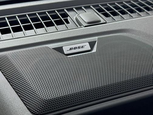 Onyx Black 2026 GMC Canyon AT4